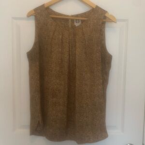 Brown and gold patterned shell